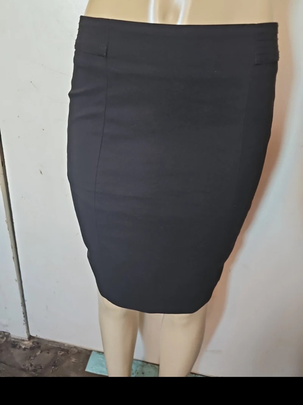 H&M Black High-Waist Pencil Skirt